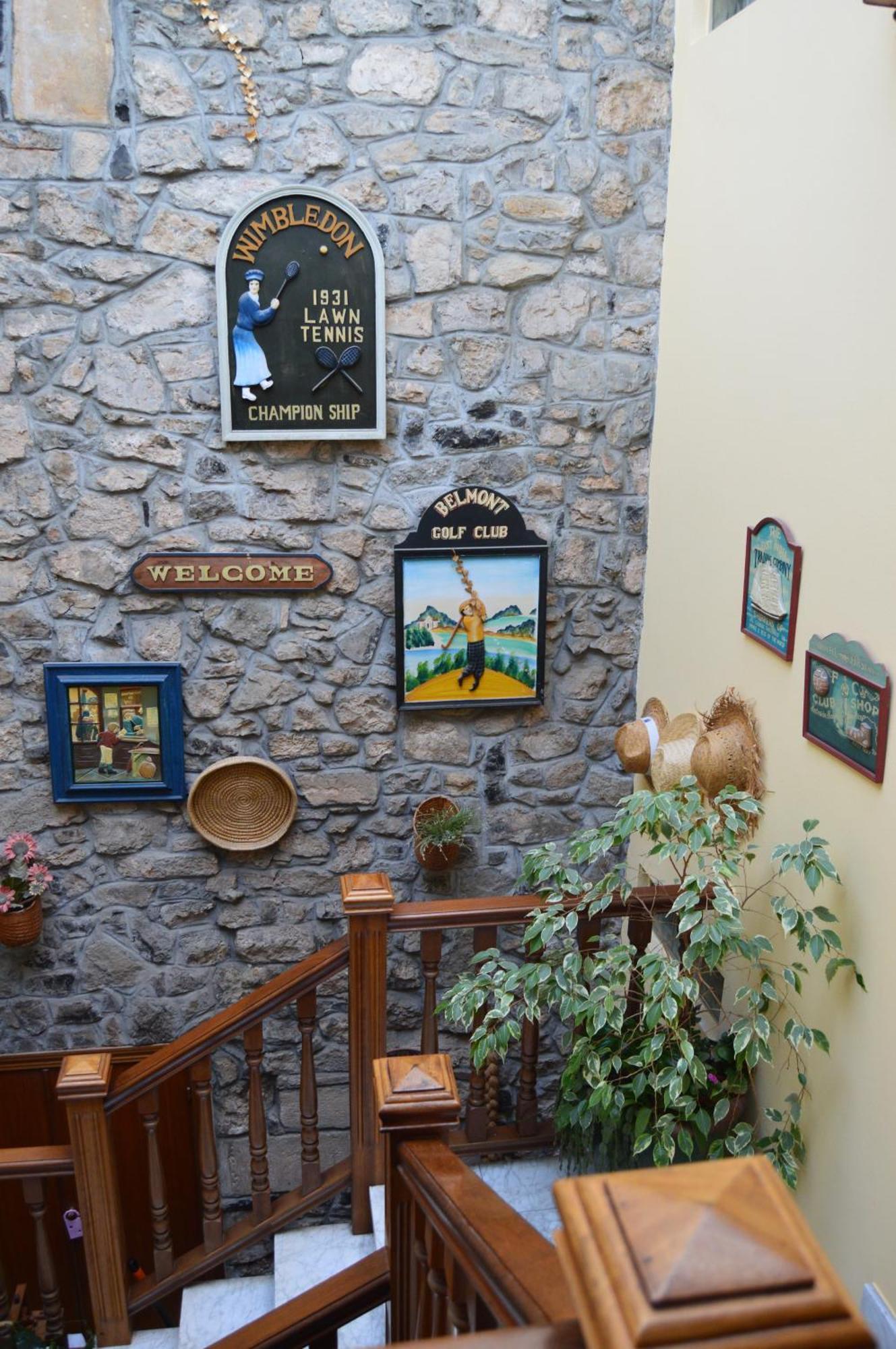 Hotel Neptuno Villaviciosa  Extérieur photo