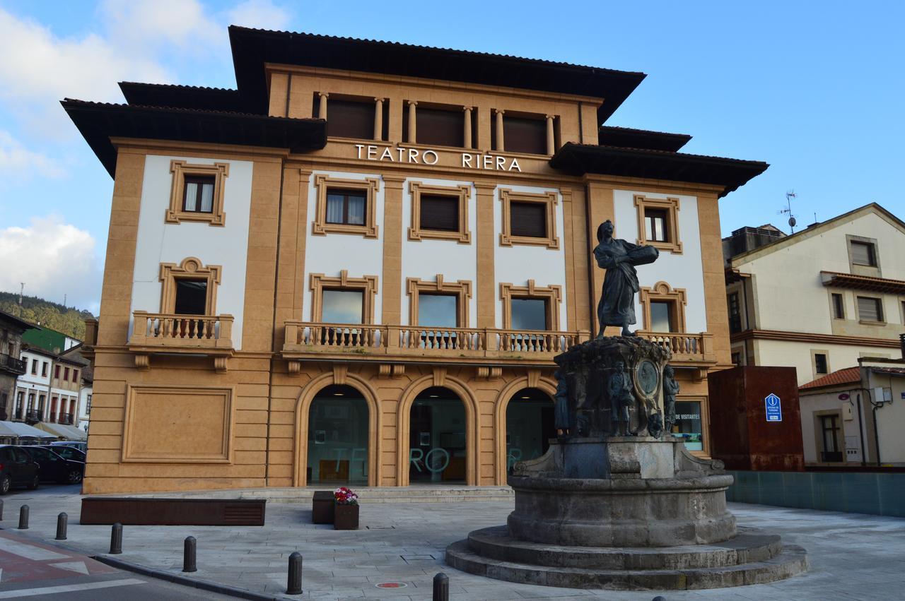 Hotel Neptuno Villaviciosa  Extérieur photo